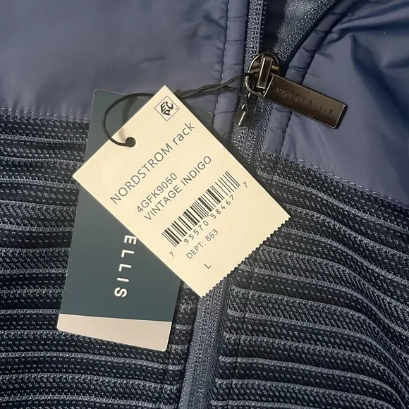 Perry Ellis - Picture 3 of 6